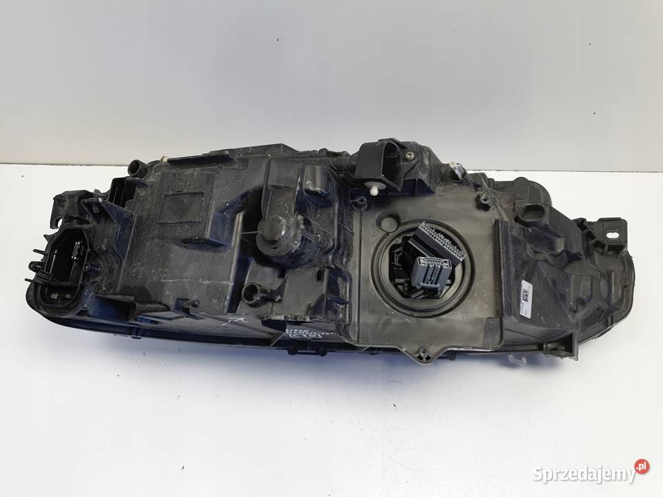 LAMPA PRAWA Volvo V90 S90 II prawy przód Oświetlenie Chełm