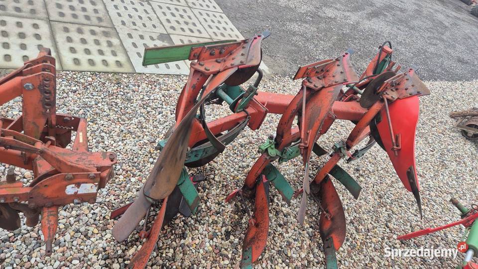 Pług 3 skiby kverneland obrotowy Nowa Karczma