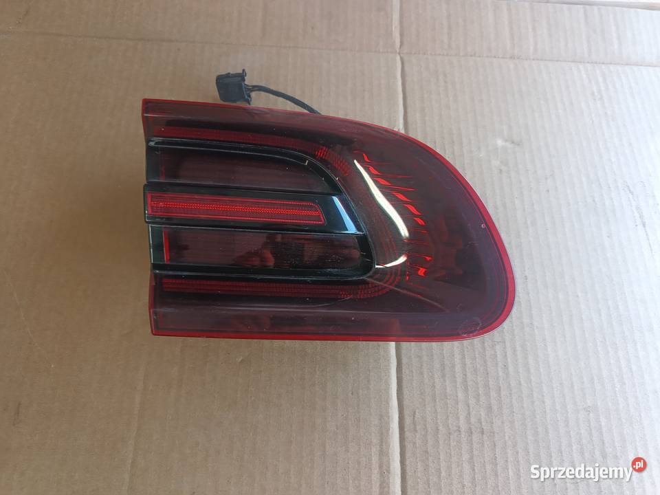 LAMPA LEWY TYŁ PORCHE MACAN GTS 18 95B945093S Banino