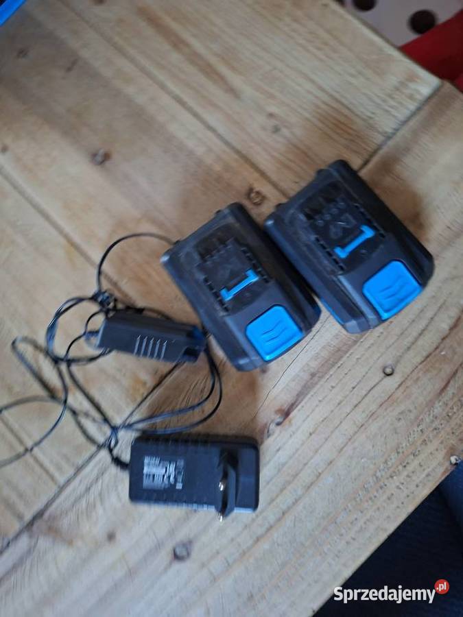 Akumulator Mc allister 2 sztuki plus ładowarka Krępa Słupska sprzedam