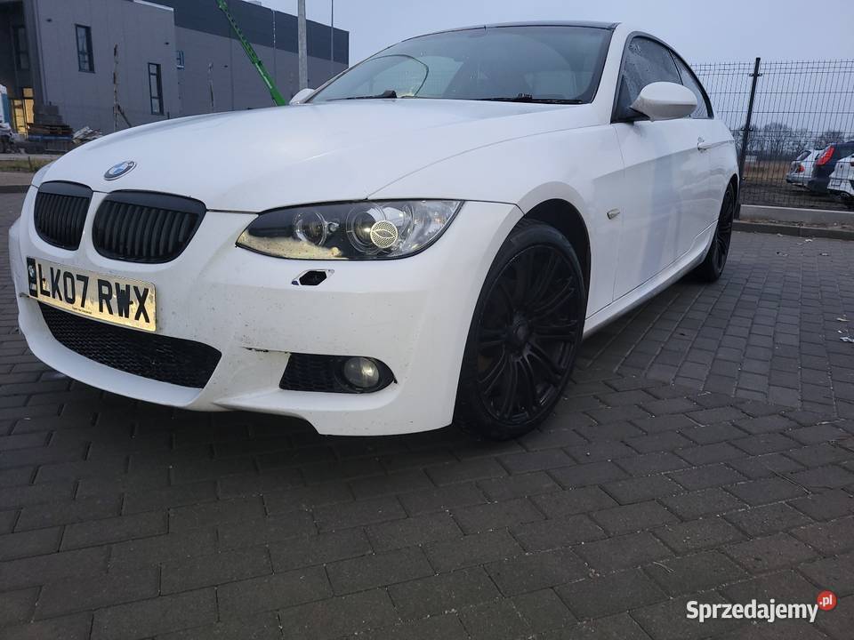 BMW e92 320i coupe 2007 Anglik Rok produkcji 2007 Seria 3 Wrocław