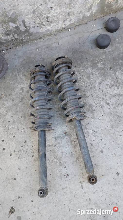 Amortyzatory Tył Honda Legend Ka7 Ka8 Ćmielów