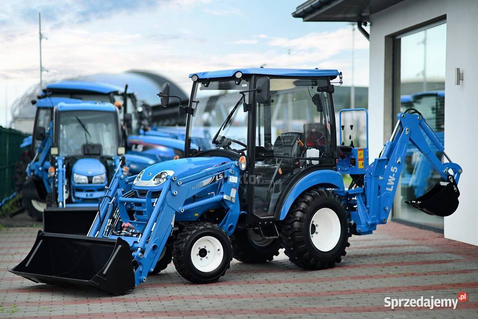 LS Tractor XJ25 HST 4x4 244 IND CAB ładowacz Tajęcina sprzedam