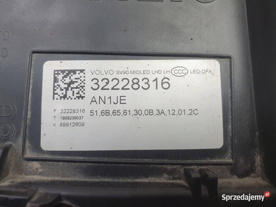 Volvo V90 S90 II PRZEDNIA lewy przód FULL LED Chełm