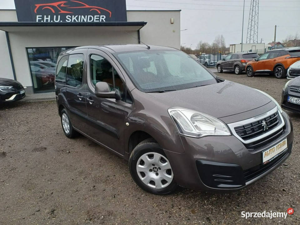 Peugeot Partner 1 wł Serwis Bezwypadkowy Klima