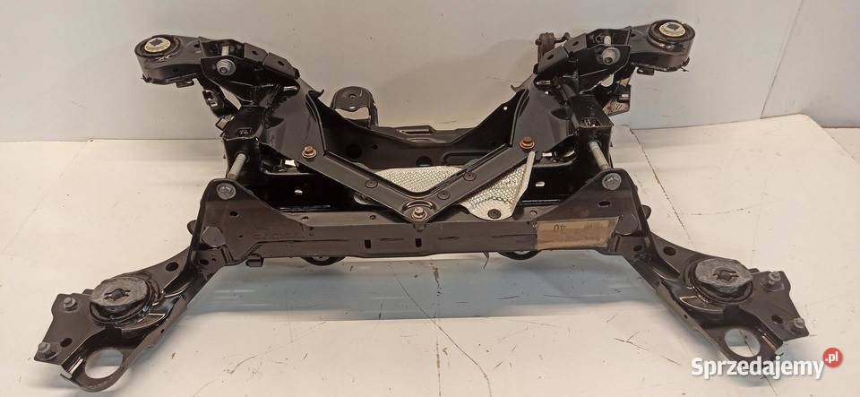 VOLVO V60 CC SANKI BELKA ZAWIESZENIA TYŁ