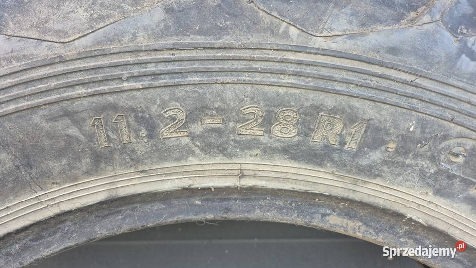 Opona 112 x 28 dużo bieżnika 8 płócien sprzedam