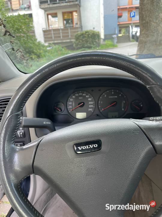 Volvo 19 TD SPORT na części silnik 230 biała diesel Szczecin