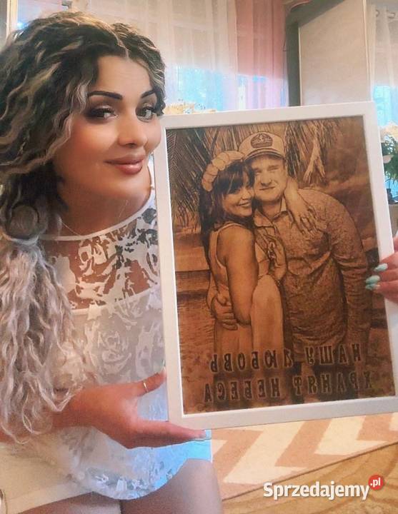 Portret na zamówienie wypalany w drewnie Iława