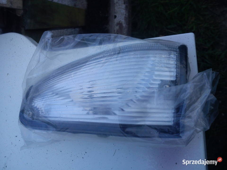 Nissan micra lampa poz prawa lampki obrysowe łódzkie Aleksandrów Łódzki