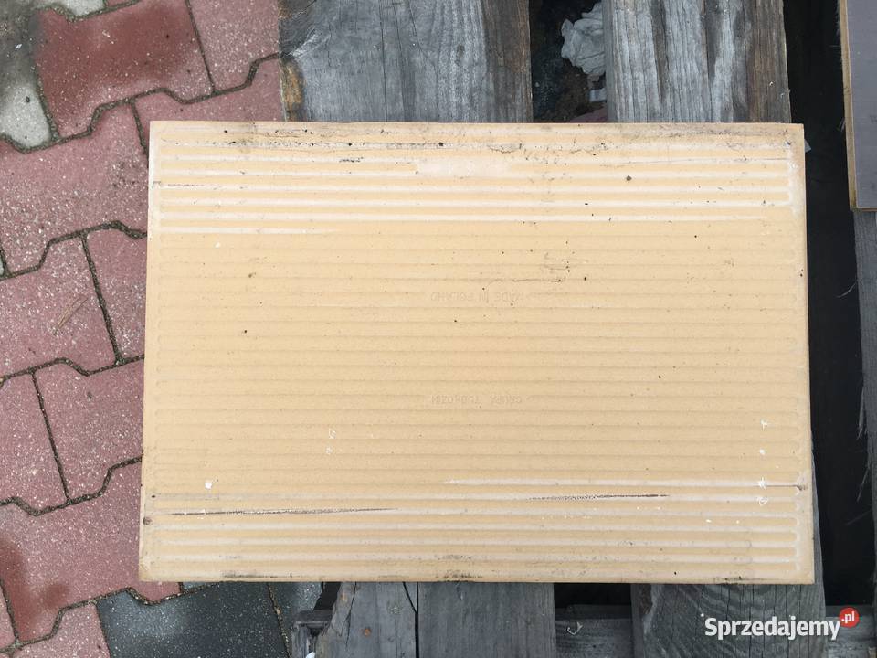 Glazura płytka ścienna flare brąz 25x36 firmy sprzedam