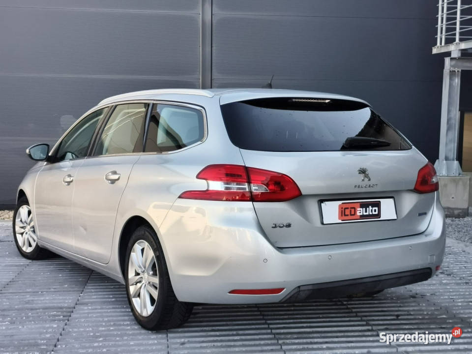 Peugeot 308 SW 12 T 130 bogata wersja oszczędny Peugeot Kęty