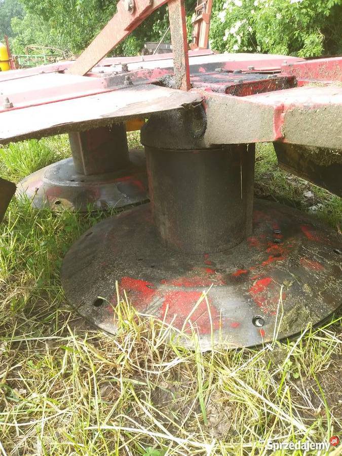 Kosiarka rotacyjna 185 na silowniku Ostrożany