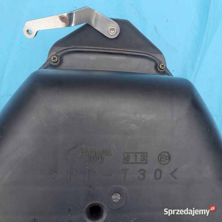 Yamaha R1 RN09 0203 airbox wlot powietrza