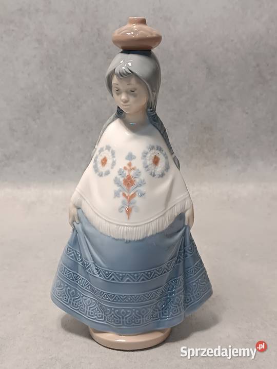 LLADRO seria NAO 359 Porcelanowa Figura Chiquita małopolskie
