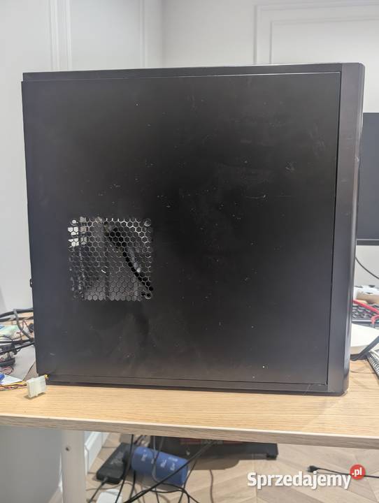 Obudowa PC Antec 300 Książenice