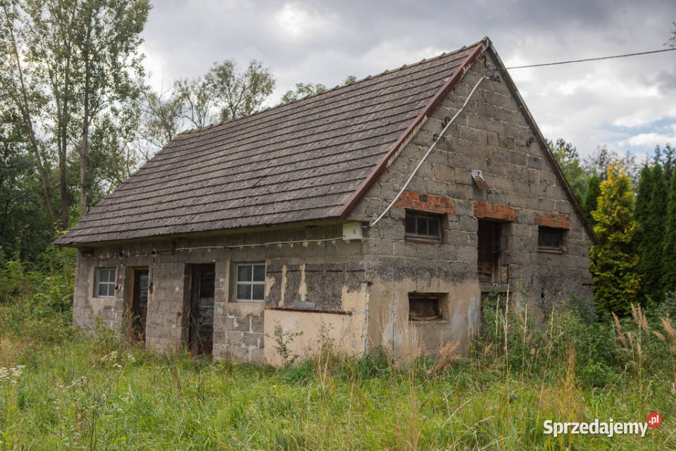 Działka 25 arów z budynkiem do adaptacji Grądy