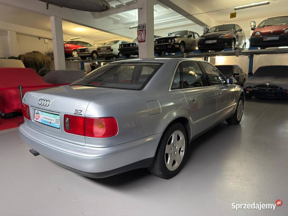 Audi A8 D2 37 V8 Quattro 1997 Elegancja moc i Rok produkcji 1997 Zgierz sprzedam