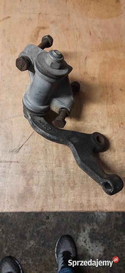 Wspornik układu kietowniczego Polonez Kraków