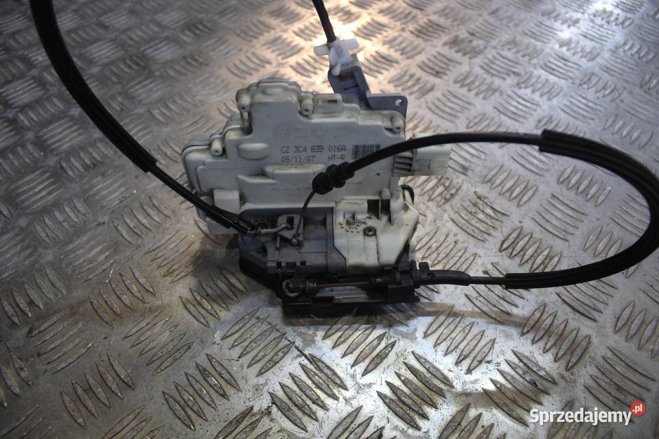 ZAMEK DRZWI PRAWY TYŁ 9PIN VW PASSAT B6 sprzedam
