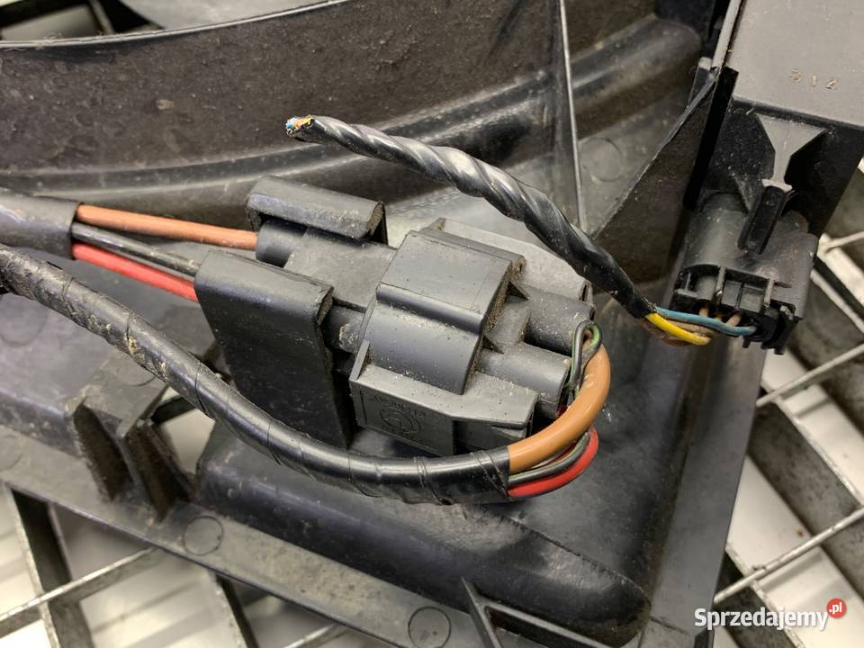 WENTYLATOR CHŁODNICY BMW E46 16 115 0130303874