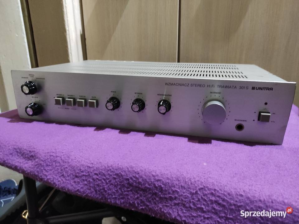 Wzmacniacz stereo UNITRA Trawiata Wzmacniacze i pokrewne Lublin