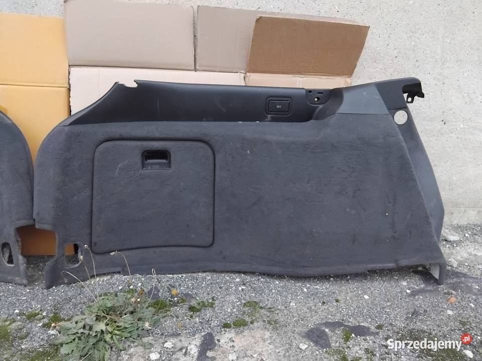 Boczek boczki tapicerka bagażnika Audi A4 B5 Tapicerki samochodowe Grodków