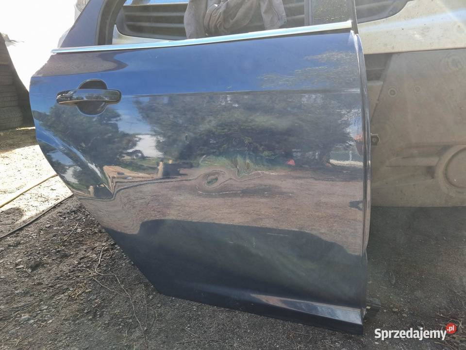 DRZWI PRAWY TYŁ TYLNE FORD FOCUS MK3 KOMBI Karoseria