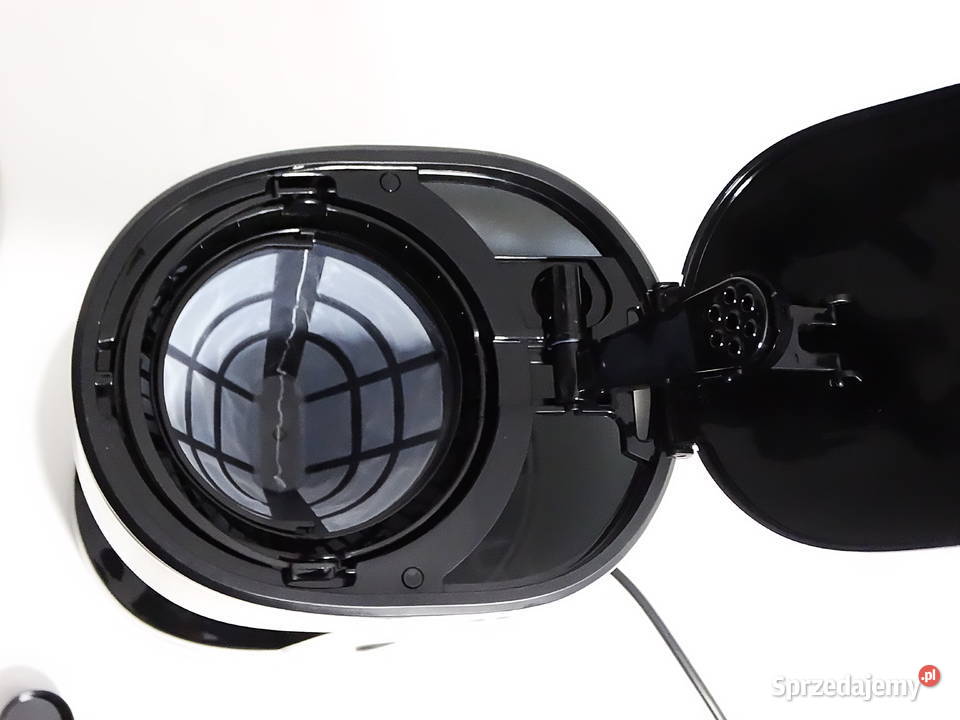 Grundig 5620T ekspres do kawy z dzbankiem