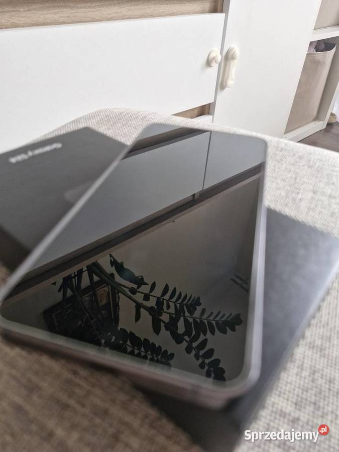 Samsung Galaxy S24 Śliwkowy kolor świetny stan sprzedam