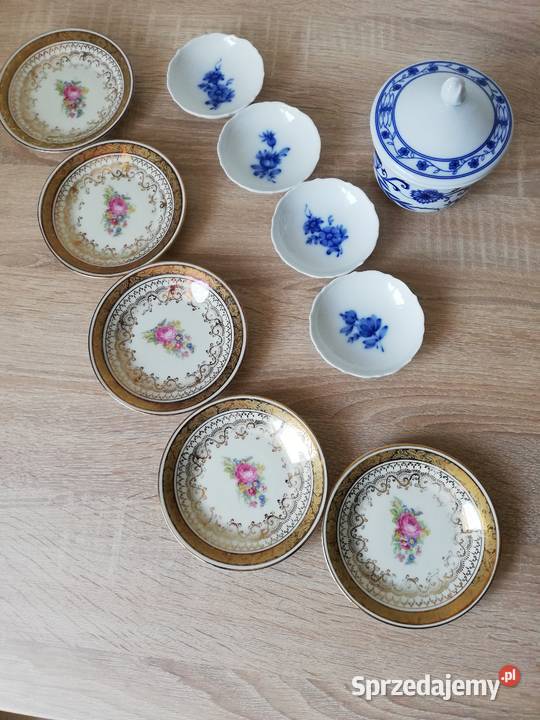 Porcelana z kobaltem spodki dżemówki sygnowane Porcelana i szkło Ropa sprzedam