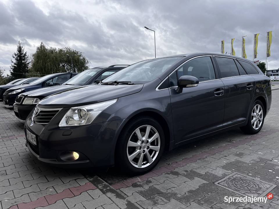 Toyota avensis t27 18 benz Szubin