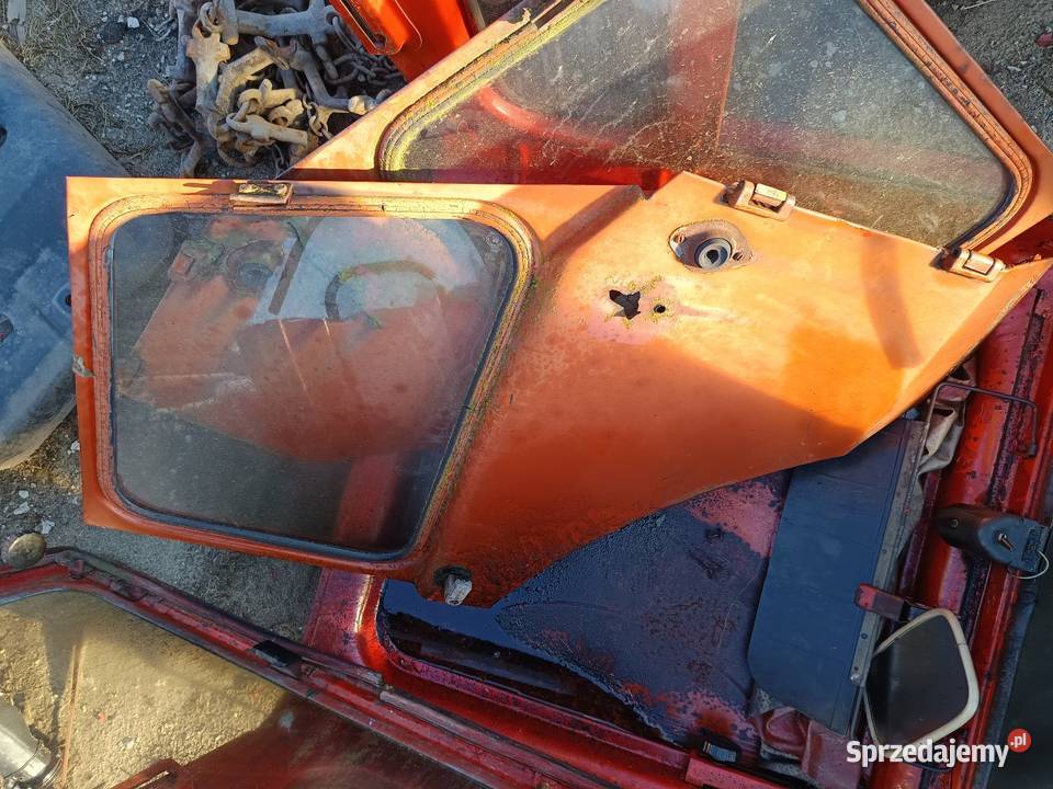 Drzwi prawe lewe MTZ 82 52 świętokrzyskie Busko-Zdrój sprzedam