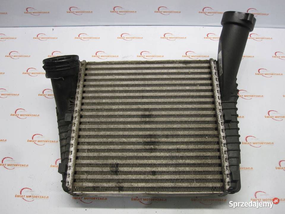 VW TOUAREG I 7L 04r intercooler 7P6145804A osobowe Kielce