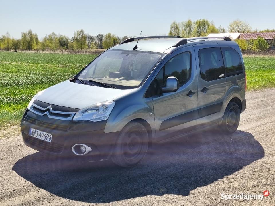 Citroen Berlingo XTR 2010 16 HDI 109 koni Łuków