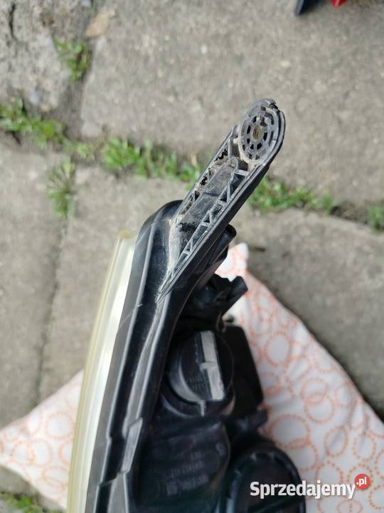 Lampa Opel Insignia prawa Europa świętokrzyskie Staszów sprzedam
