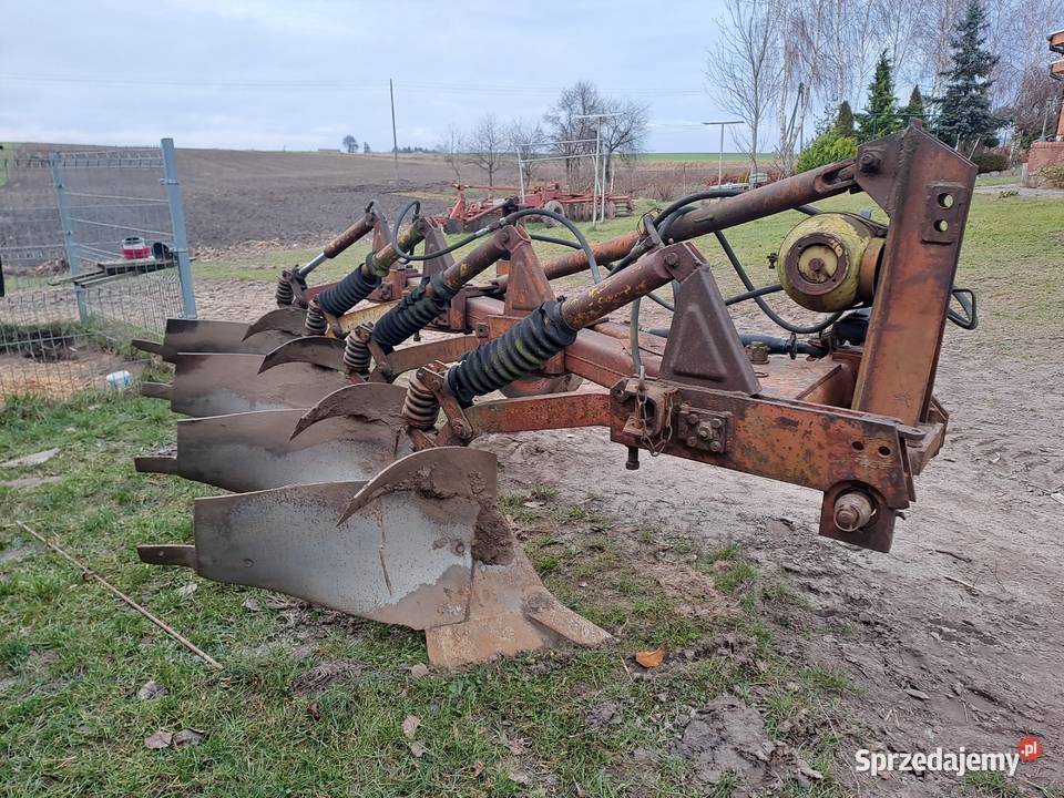 Pług atlas unia Pługi Bysław