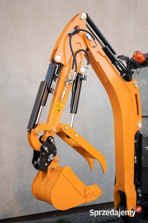 18002000 Minikoparka 18t 2t silnik KUBOTA Motoryzacja Blok Dobryszyce