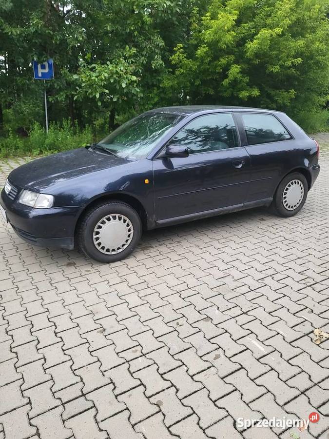 Sprzedam Audi A3 98 16 benzyna to poprawek 16cm3 Starachowice