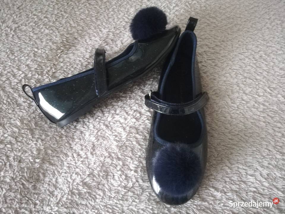 Pantofelki Esprit Cool Club EUR 3335 biały