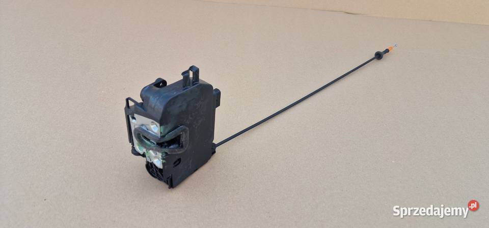 SCANIA ZAMEK DO DRZWI 3282538 5688902 Bieleń