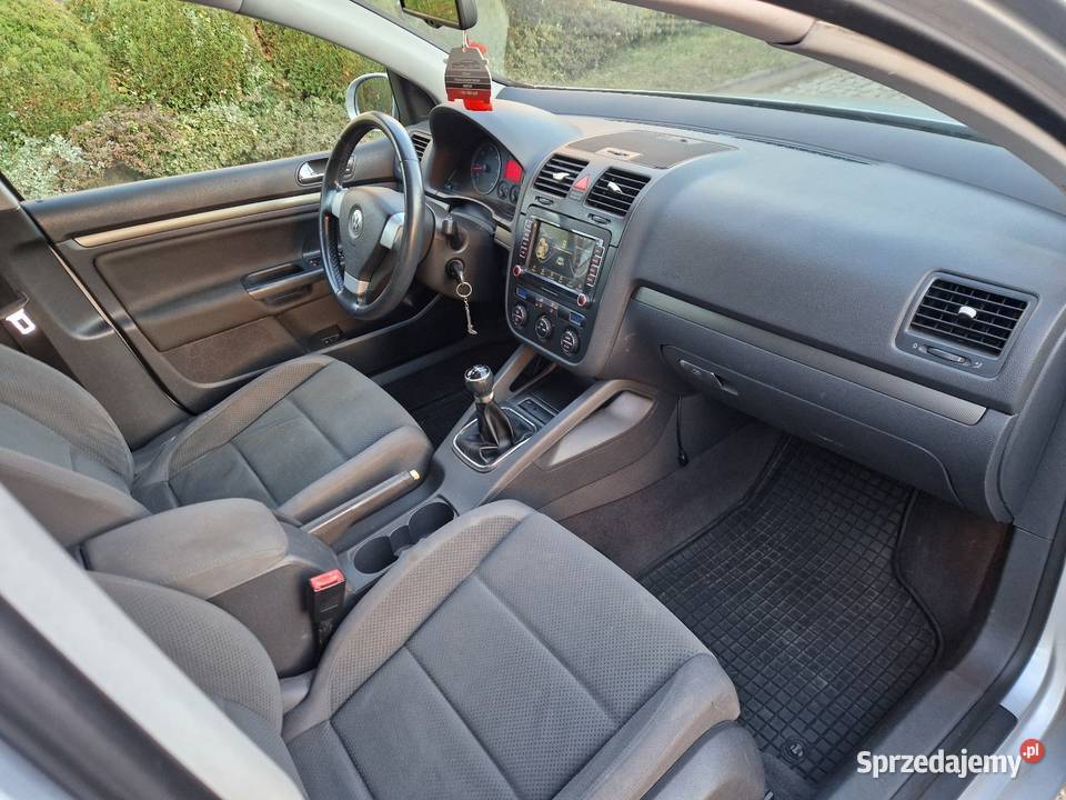 VW Golf V 19 TDI BKC Klimatronic Navi Ryglice