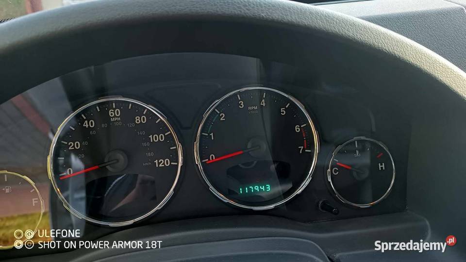 Jeep liberty 4x4 36 v6 lpg klima Koszalin