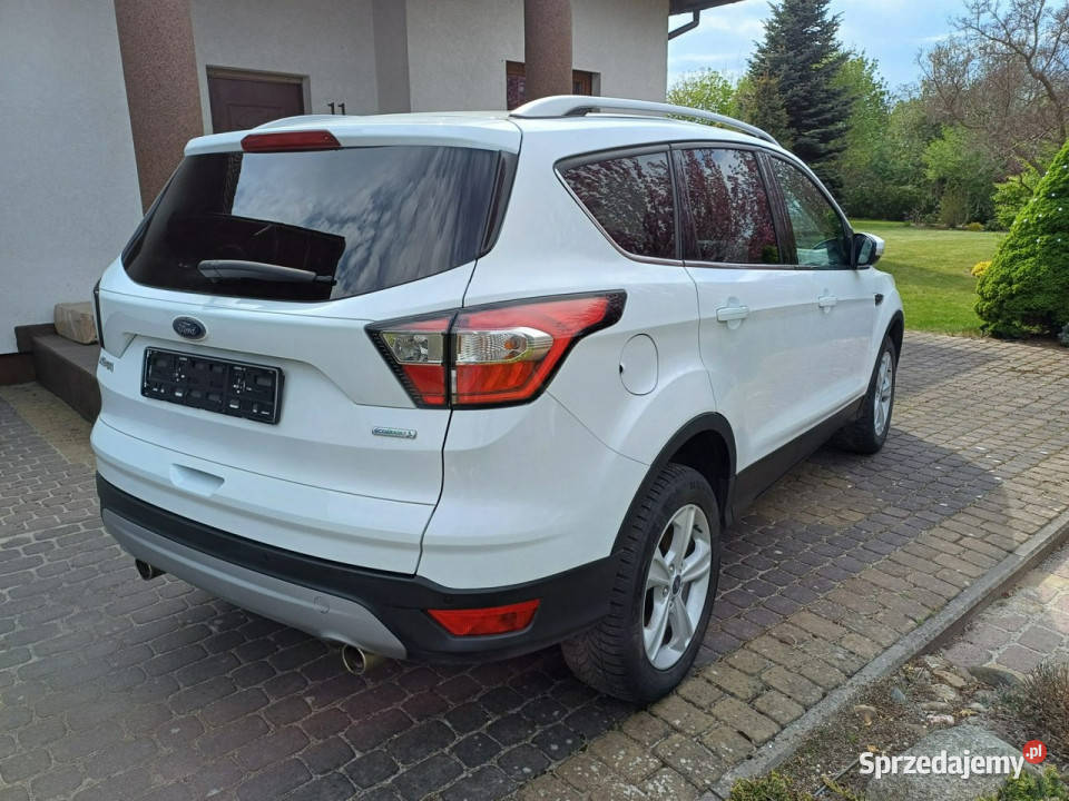 Ford Kuga zadbany serwisowany bogata wersja czujnik zmierzchu Kuga Łochowo sprzedam