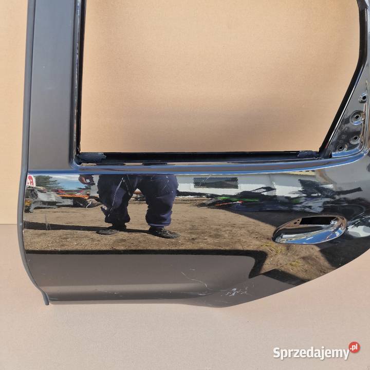 DACIA DUSTER II 2017 DRZWI LEWY TYŁ TYLNE Bieleń