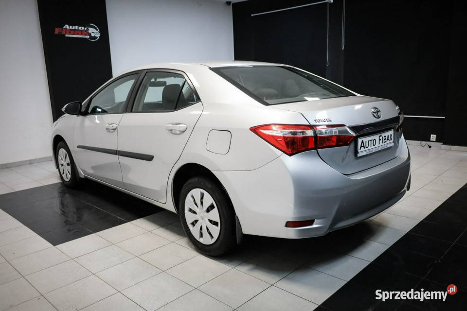 Toyota Corolla 16Salon Polska6 biegów Seria E16 132KM Corolla Konstantynów Łódzki sprzedam