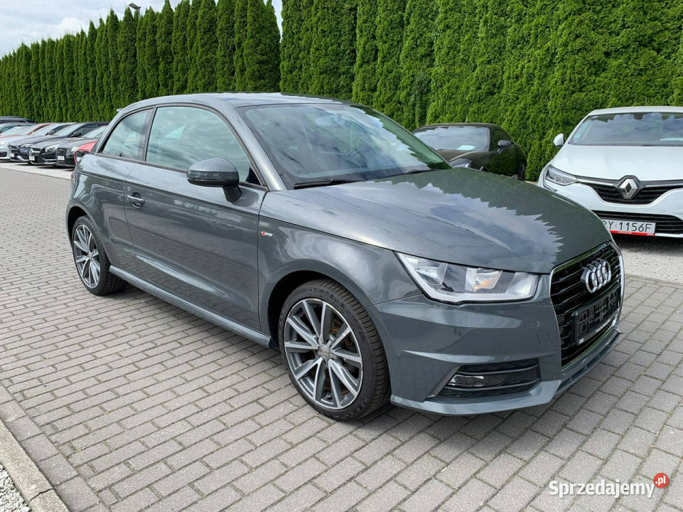 Audi A1 10 TFSI 95 SLine Klima PDC 8X 2010 tempomat wielkopolskie