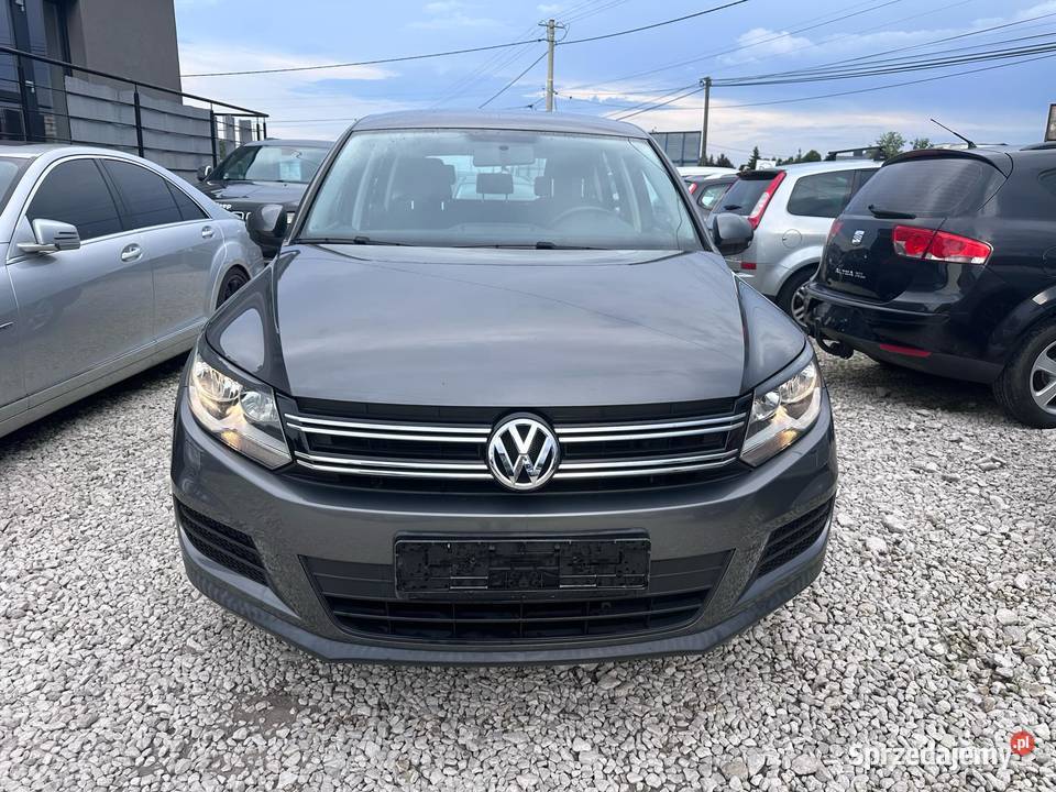 Volkswagen Tiguan 2014 r Super Stan 50 Przebieg światła przeciwmgielne Tiguan Ładna
