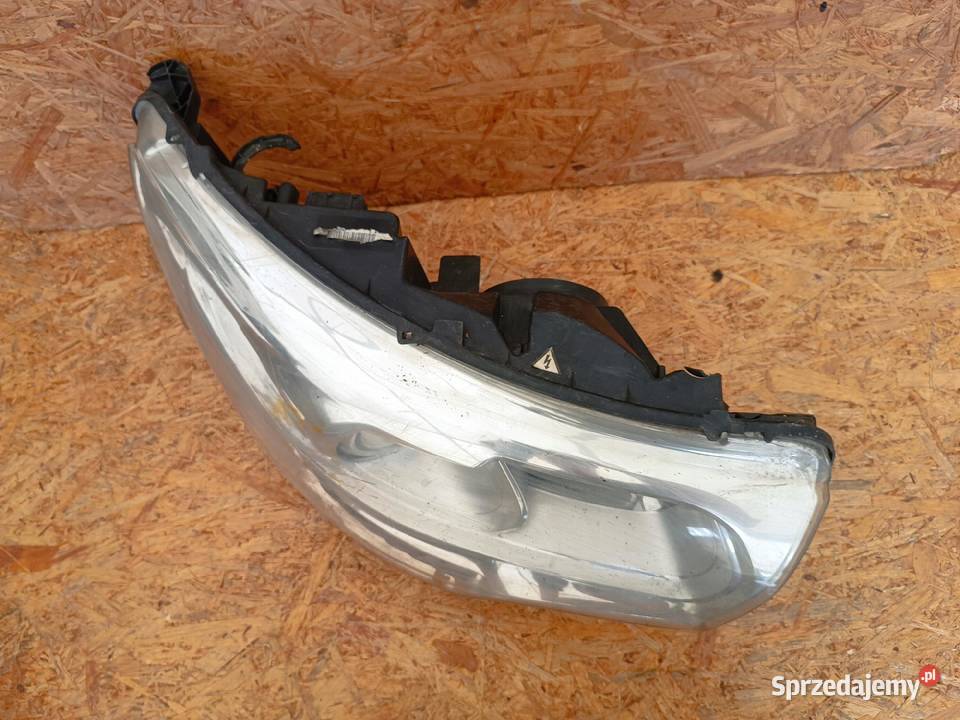 REFLEKTOR LAMPA PRAWA PRZÓD EU XENON CITROEN C4 Lampy przednie wielkopolskie Nowy Tomyśl