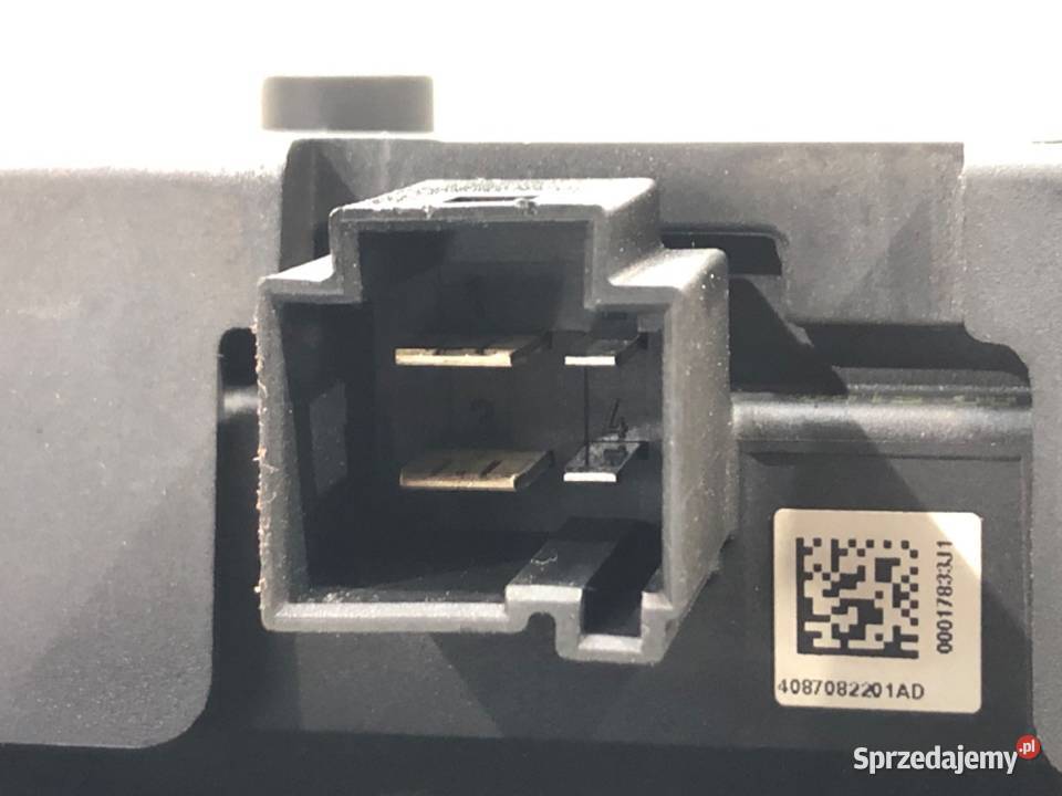 DMUCHAWA NAWIEWU AUDI A8 D4 4H1820021B osobowe